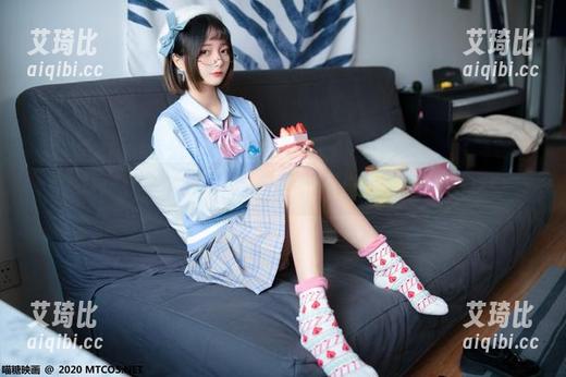 喵糖映画的全套JK制服少女，下载享受这份青春的甜蜜