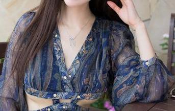 MiStar魅妍社 – 最新短裙搭配：杨晨晨sugar的风格也太适合这一季了吧