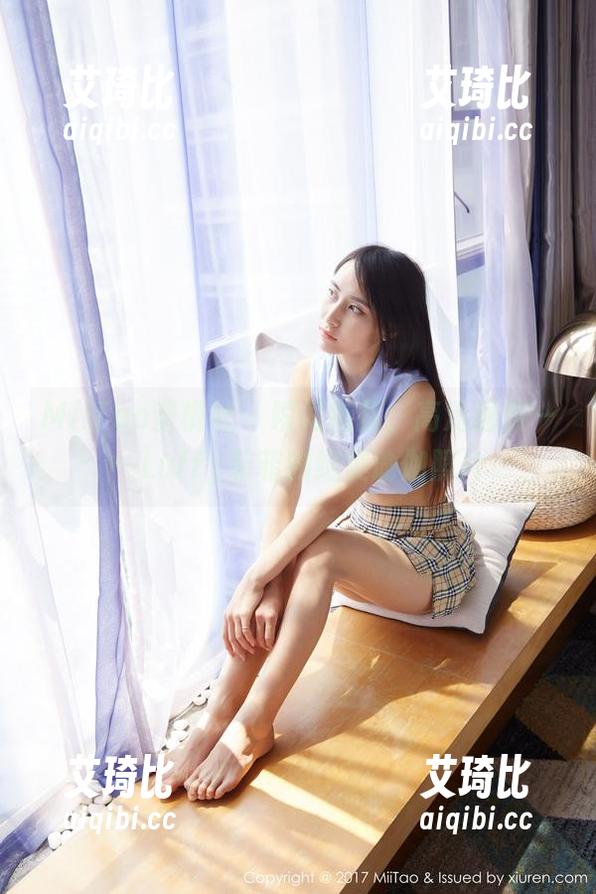 MiiTao蜜桃社 - 瞬间捕捉，高清回放——Luffy菲菲的绝美瑜伽照片