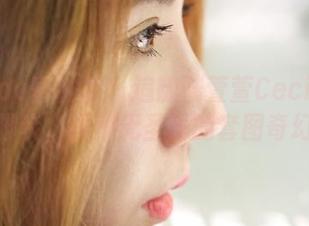 MiiTao蜜桃社 – 追随陆萱萱Cecilia学姐的脚步，探索无圣光的套图奇幻之旅