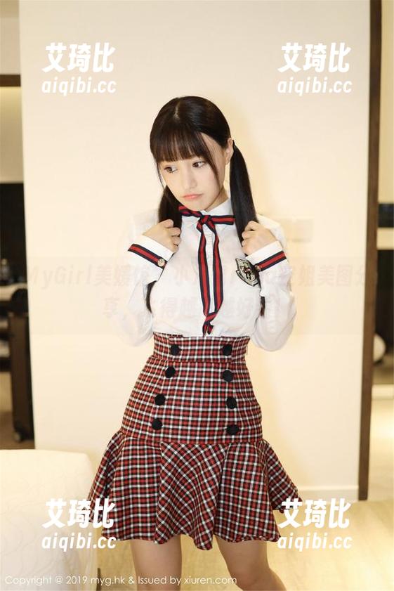 MyGirl美媛馆 - 小海臀rena空姐美图分享，飞得越高越好看！