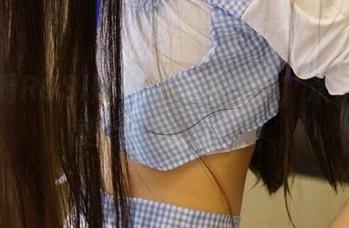 免费看ROSI嫩学妹制服作品，欢乐和笑果全在这儿等你！