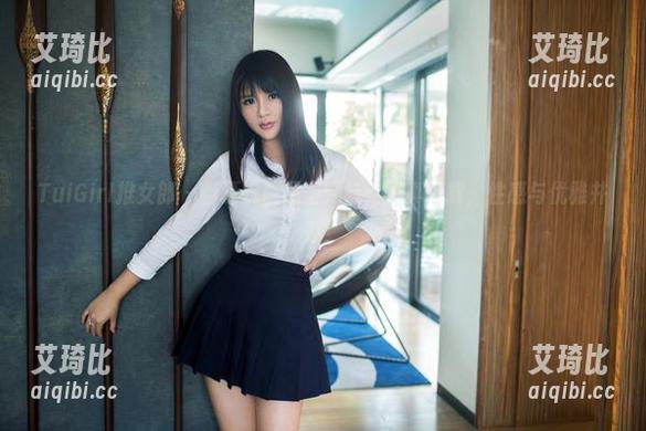 TuiGirl推女郎 - 当夏婉婉遇上网袜：写真下载，性感与优雅并存！