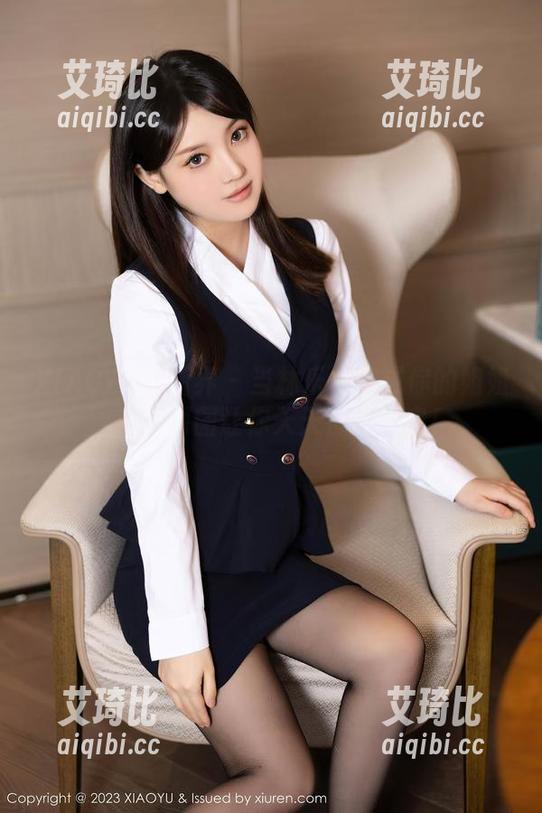 XIAOYU语画界 - 当林乐一变成你的姐姐，精选原图让你天天都想回家！