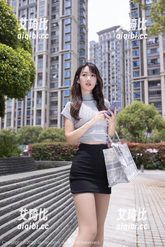 Xiuren秀人网 - 当Niki可雅穿上定制和服：写真中的每一帧都是小故事！