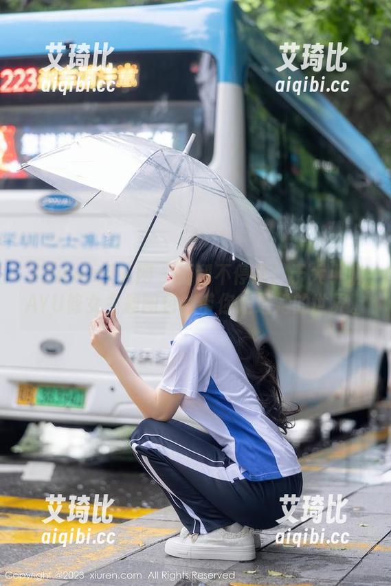 Xiuren秀人网 - 福利不停息！于大小姐AYU修女主题图包，带你走进她的世界。