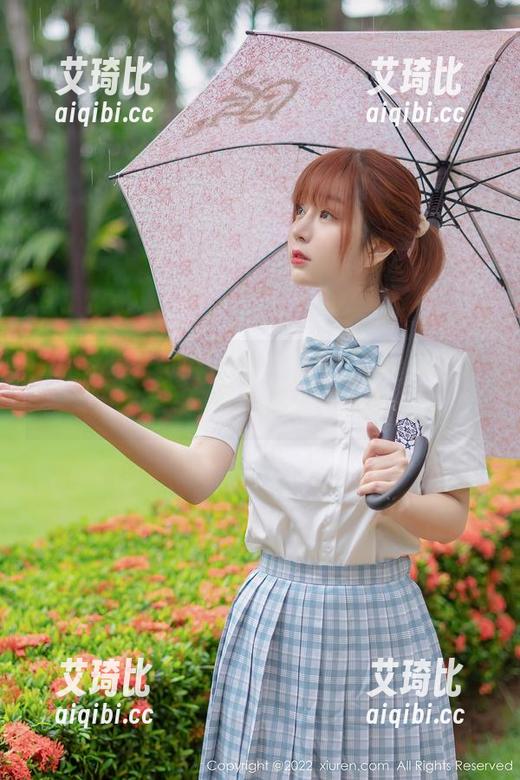 Xiuren秀人网 - 女王余贝拉bella图包更新，每一张都像在撩我...