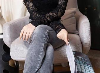 Xiuren秀人网 – 杏子Yada的黑丝图集：美图美到笑，资源让你乐开花！