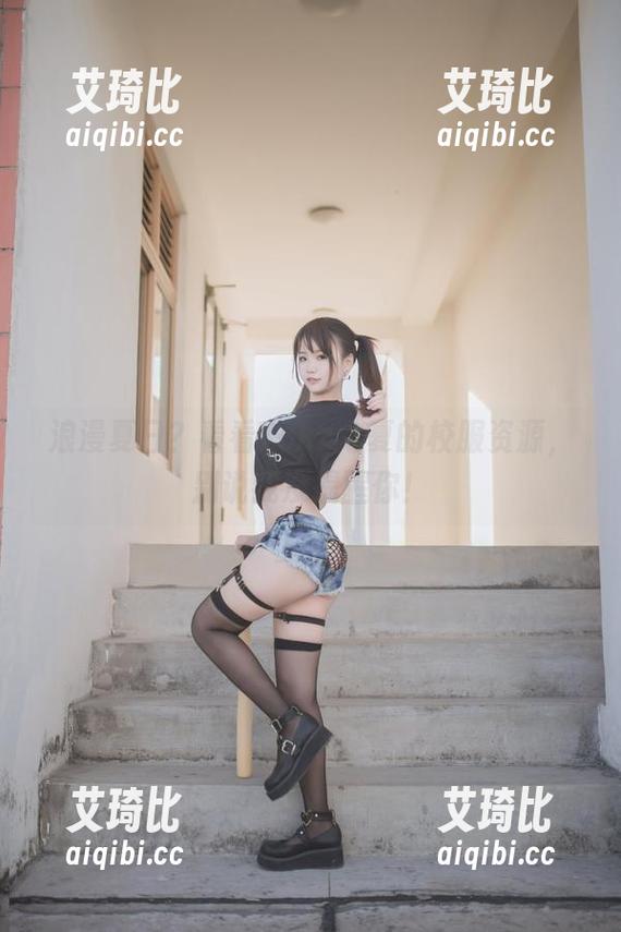 浪漫夏日？看看Yoko宅夏的校服资源，别说我没提醒你！