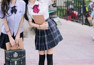 YouMi尤蜜荟 – 独家福利！思淇Sukiiii天台图包，快来看看那些慵懒的瞬间！