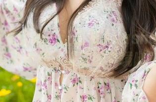 YouMi尤蜜荟 – 让蓝夏Akasha带你进入高清写真世界，纯白的梦境随时可享！