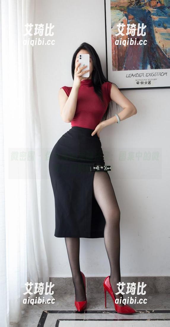 微密圈 - 你文茜的定制浴室：图集中的微光与阴影好有戏！