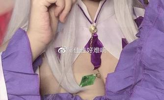 佳佳好难啊的日常写真集：分享属于她的温柔时光