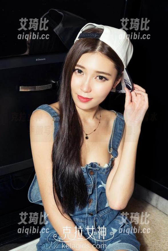 克拉女神 - 摄影师也太会选角了，凌雪水手服写真更新，绝对值得一看！