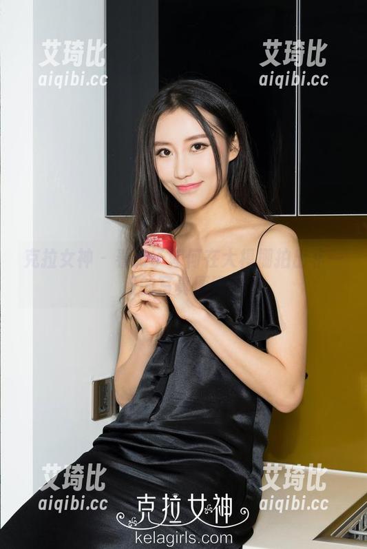 克拉女神 - 看璇子如何在大模棚拍出非一般的写真原图！