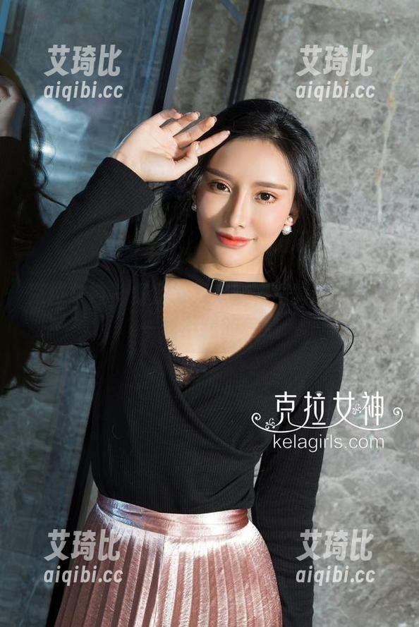 克拉女神 - 舒彤双双来袭，写真合集带着一丝不羁的气息