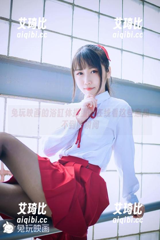 兔玩映画的浴缸体操服：在线看这些意想不到的瞬间