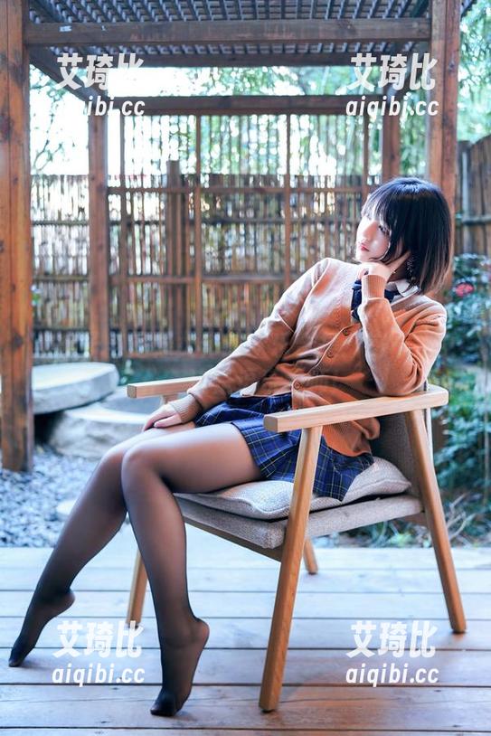 半半子 半半子与尼禄女仆的欢乐合集:这不是女仆,这是逗乐大师!