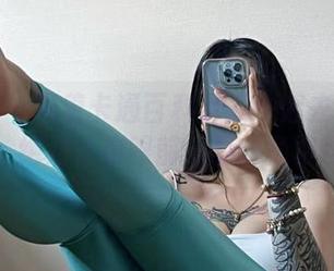 微密圈 – 跟着卡通百科老王一起去看纹身秘书，绝对让你眼前一亮的免费图包！