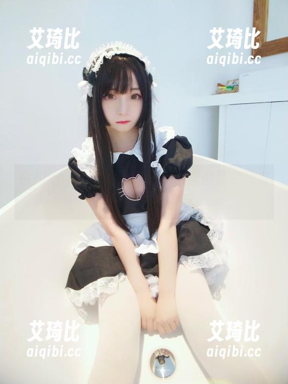 古川kagura的芭蕾睡衣：原图照片透露的那些微妙暗示
