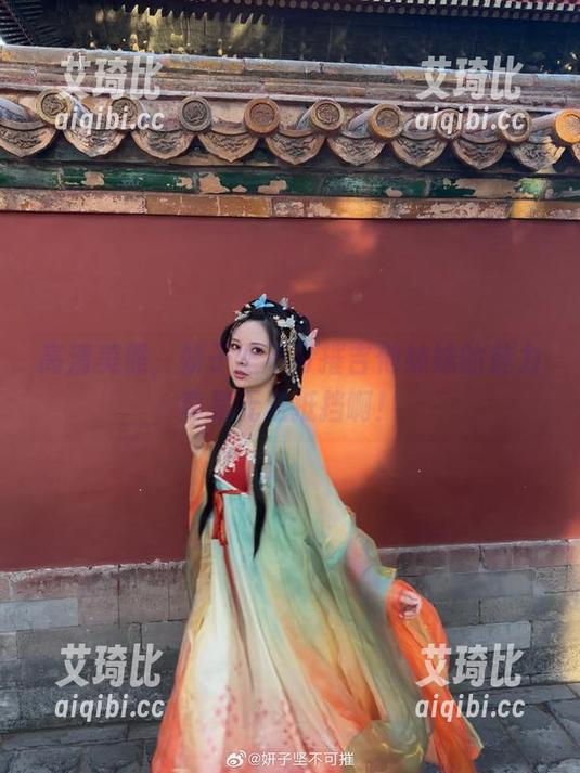 妍子坚不可摧 高清美照,妍子坚不可摧吉他妹妹的魅力真是无法抵挡啊!