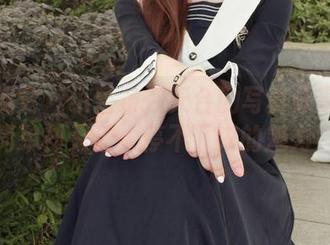 小众视觉 – 小薯条在天台的写真分享——简单却又让人停不下来的魅力！