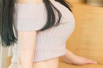 尤果网 – 这组娜依灵儿的运动高清图包，感觉自己都要变身健身教练了！