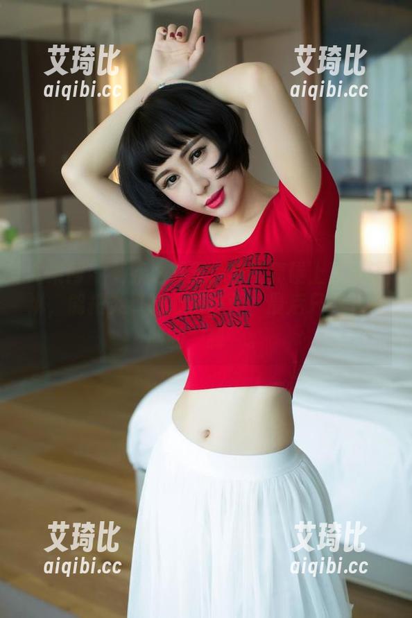 尤果网 - 杨乔之夏天：当写真碰上了冰淇淋，能把炎热的心情融化，最后只剩下满脸的‘甜’。