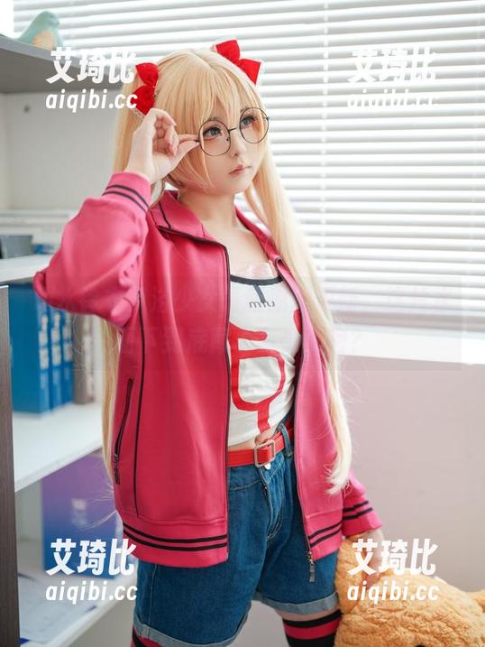 幼水铃衣 幼水铃衣梦浴少女最新原图更新,这片水面下到底藏了多少秘密?