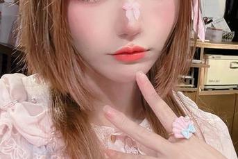 私房探险：走进彩芸_Nebula的光之高扬斯卡娅作品集