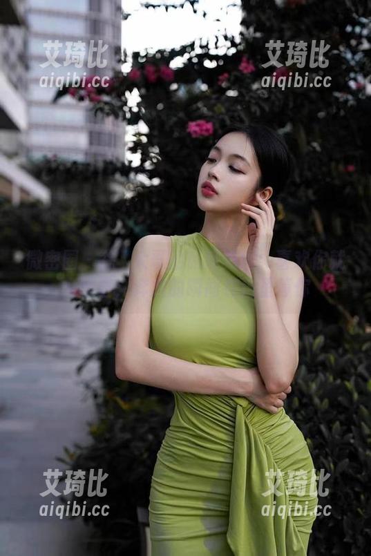微密圈 - 徐珺大哥的私房美图：喜欢你就大胆些，奔放的瞬间在这里等你
