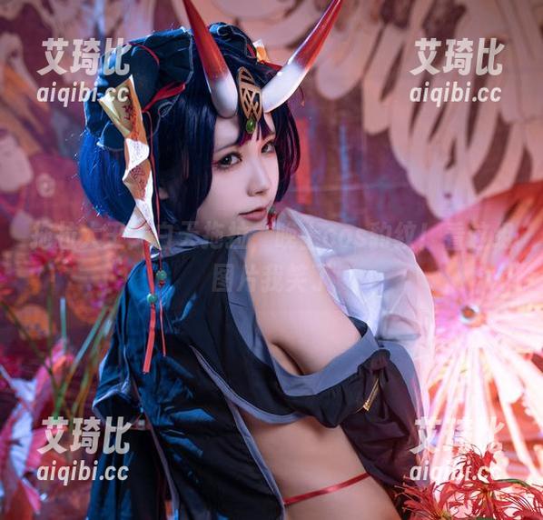拖拉大王：白天拖拉，晚上cos豹纹！看这组图片我笑了