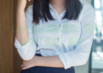 推女郎 – Lina在泳池的倩影：图包下载，让你‘沉浸’其中