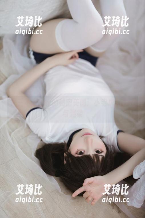 是三不是世w的秘密美图：小老虎的野性与温柔