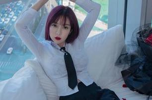 微密圈 – 办公室里的果儿Victoria：在线探秘她那些让人惊艳的图集！