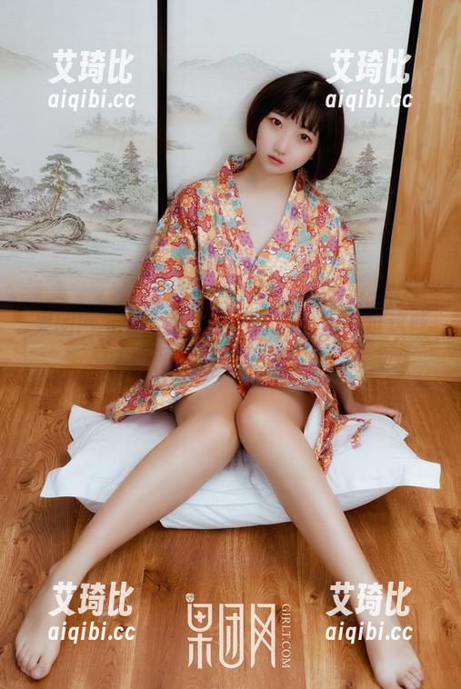 果团网 - 龚玥菲的黑色时刻：别错过这些精彩原图资源！