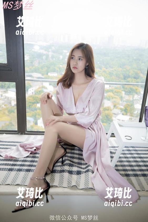 梦丝女神 - 苏柔的图集资源：死库水在此，喝一口来吗？