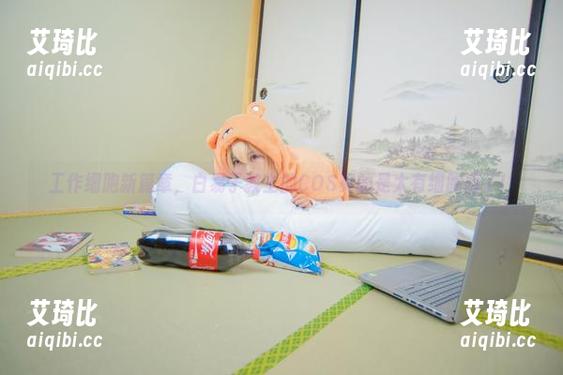 工作细胞新篇章，白易子教主的COS真的是太有细胞感了！