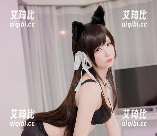白神泱教你如何优雅分享修女写真，不怕被‘烧’！