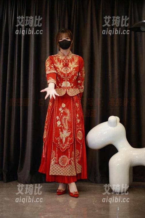 白龙猫女 微密圈 - 白龙猫女高跟鞋写真:高挑身姿,让你心跳加速