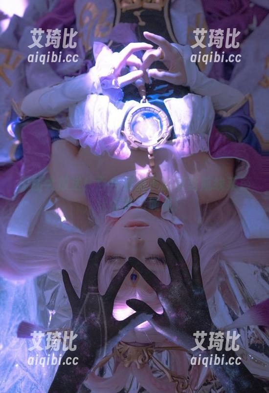 原图大放送！百合欧皇子的碧蓝航线莱莎，让你笑出腹肌！