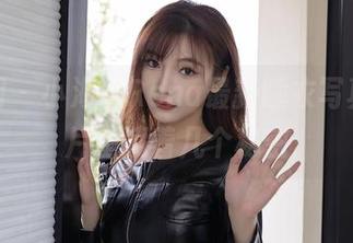 秀人网 – 小海臀Rena最新睡衣写真，照片里藏着几个秘密
