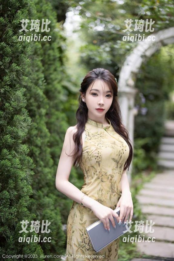 秀人网 - 当我观看程程程的内衣写真，心里默念着：这是什么仙女下凡？