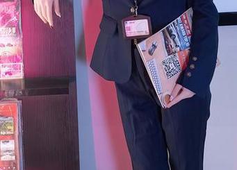 秀人网 – 米妮大萌萌透明美图合集，像是无数个小泡泡，轻轻一戳就破