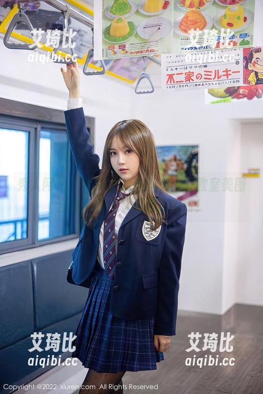 秀人网 - “舌尖上的菊花ace”教室美图合集：在一瞬间捕捉美好！