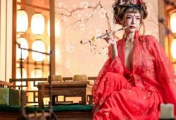 秋和柯基的幽默世界：室友姐姐的洗衣房写真资源，洗出精彩笑点！