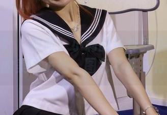 绮梦摄影 – 救命！小莉的白丝竟成了我心中的美丽负担，图包不买不行！