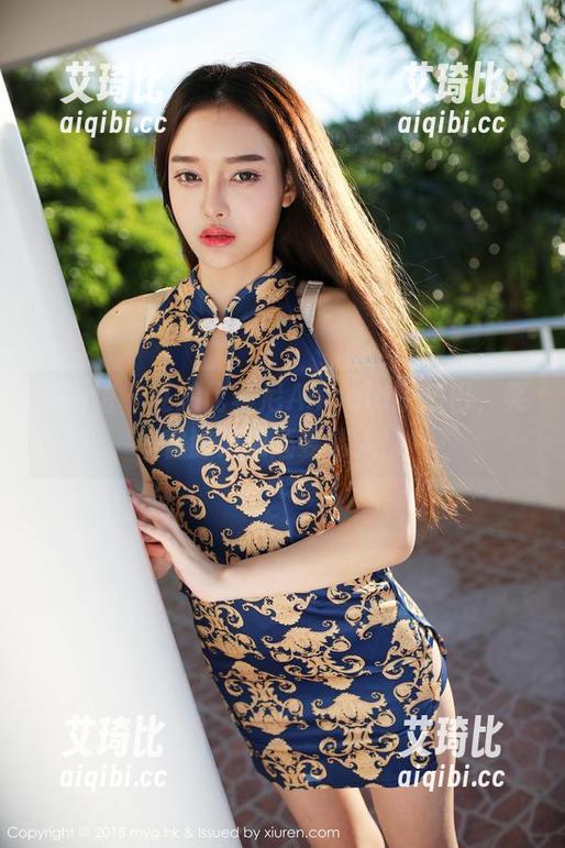 美媛馆 - 私拍比基尼Angela小热巴，笑容比海浪还要迷人！