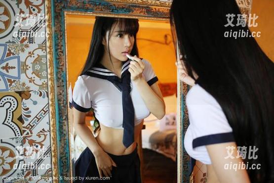美媛馆 - 套图有点热，王馨瑶yanni的泳衣让人忍不住多看两眼