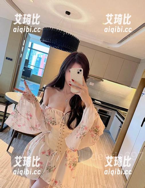 微密圈 - 白色蝴蝶的秘密：脸红Dearie的精致作品集大公开！